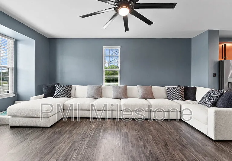 367 Ontario Dr #FALLING WATERS — Photo 15