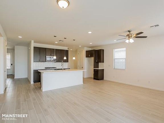 4th image of 10912 S 55th Ln