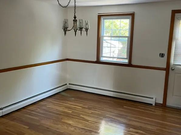 279B Hazard Ave, Enfield, CT 06082
