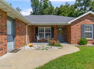 110 Mars St, Holts Summit, MO 65043