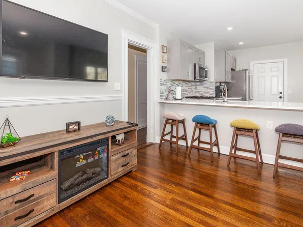 11 Stuart St #1, Everett, MA 02149