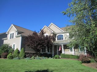 26 Spy Glass Hl, Hopewell Junction, NY 12533