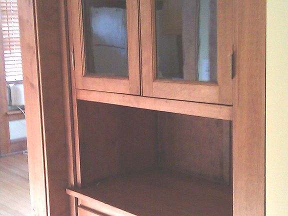 Butler's pantry in hallway.