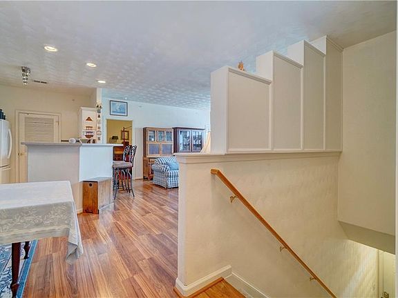 5th image of 3439 Winding Trail Cir