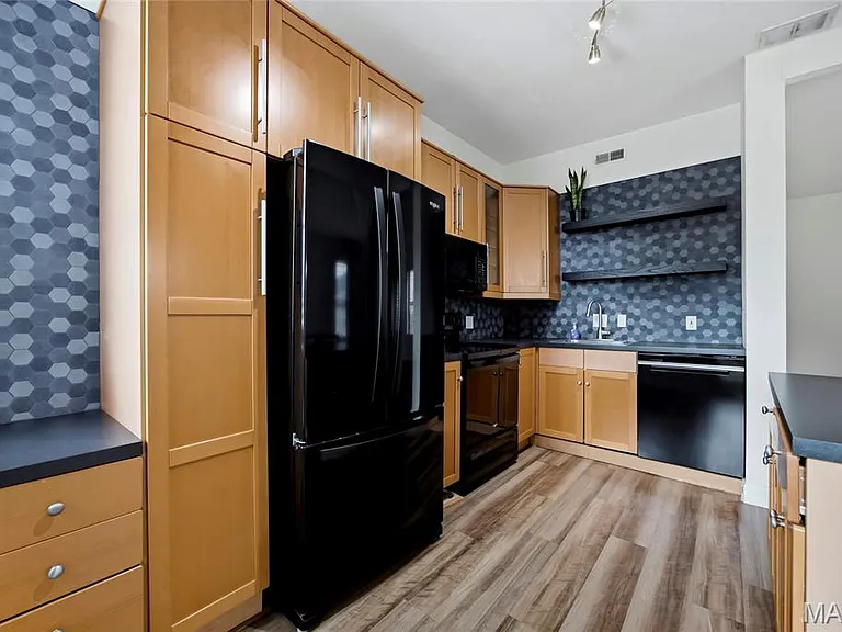 4320 W Pine Blvd #A — Photo 10