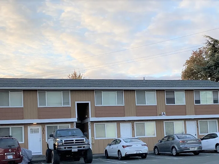 75 W Whidbey Ave #C204 — Photo 10