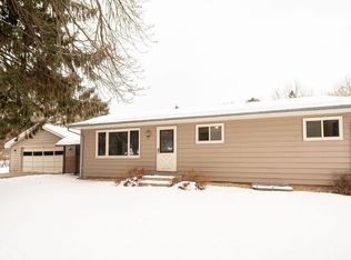 79 Quality Ave S, Lakeland, MN 55043