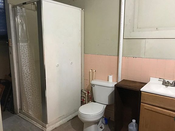 5th image of 37 1/2 E Dodridge St