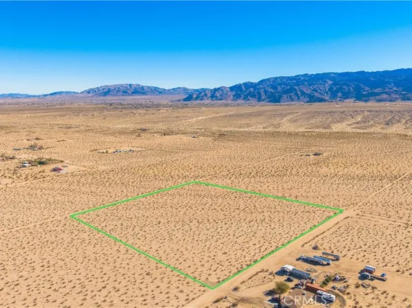 101 Alfalfa Ave, Twentynine Palms, CA 92277