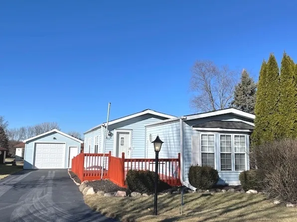 630 Mohawk Trl, Marengo, IL 60152