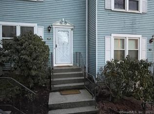 55 Mill Plain Rd #2-4, Danbury, CT 06810