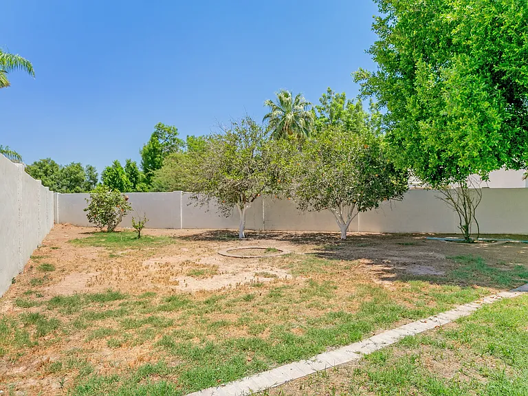 1820 E Jasmine Cir — Photo 34