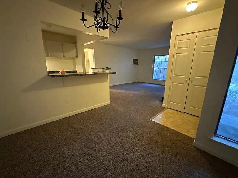 University Park Apartments near Cornell University — Photo 102