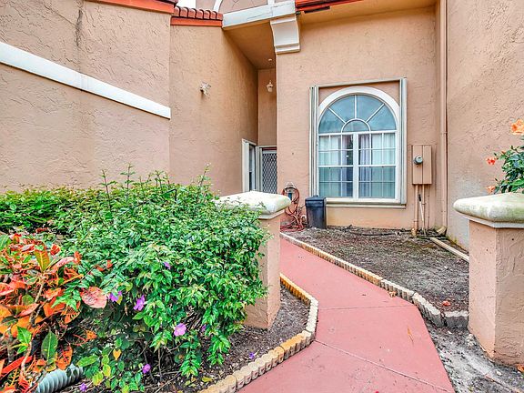 4th image of 9720 Malvern Drive