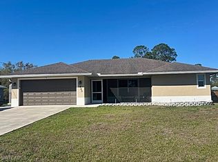 823 Clayton Ave, Lehigh Acres, FL 33972