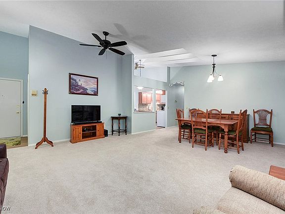 4th image of 2959 S Bay Dr APT G-15