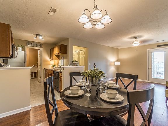 3rd image of 10212 Crossbow Ct APT 4