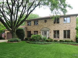273 Winding Creek Dr, Naperville, IL