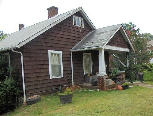 2nd image of 312 Forest St