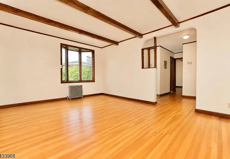 15 N Carpenter Ter #1R — Photo 1