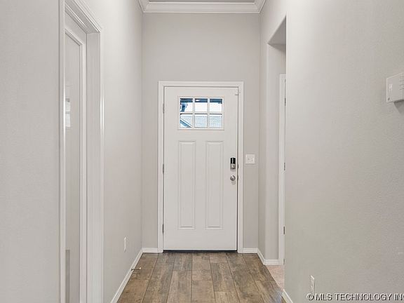 3rd image of 2109 E Winston St
