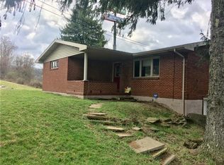 35 Donegal Ave, Claysville, PA 15323