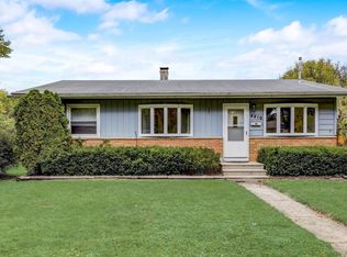 4410 Elgar Ln, Madison, WI 53704