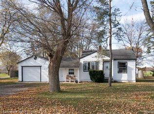 5017 North Rd, Clyde, MI 48049