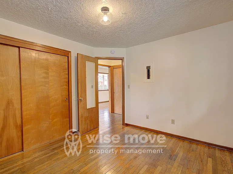 Bedroom with Closet
