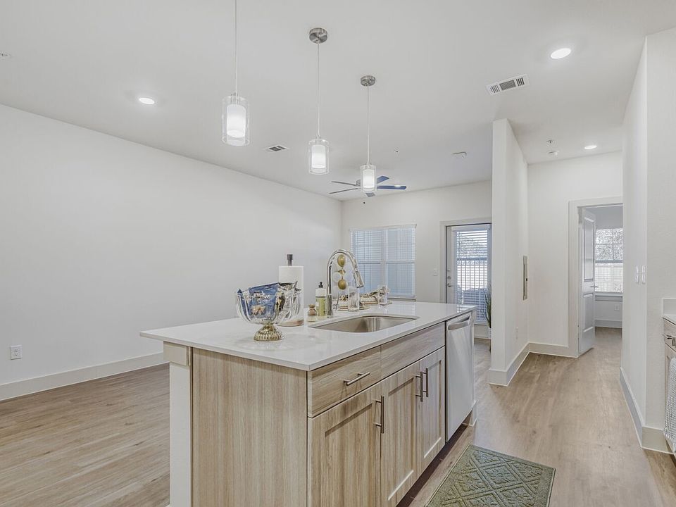 1st image of 9150 Blackhawk Blvd #2306