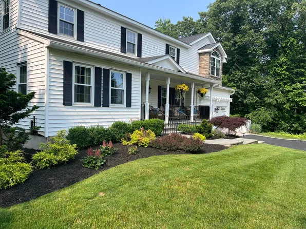 63 Ivy Hills Road, Southbury, CT 06488
