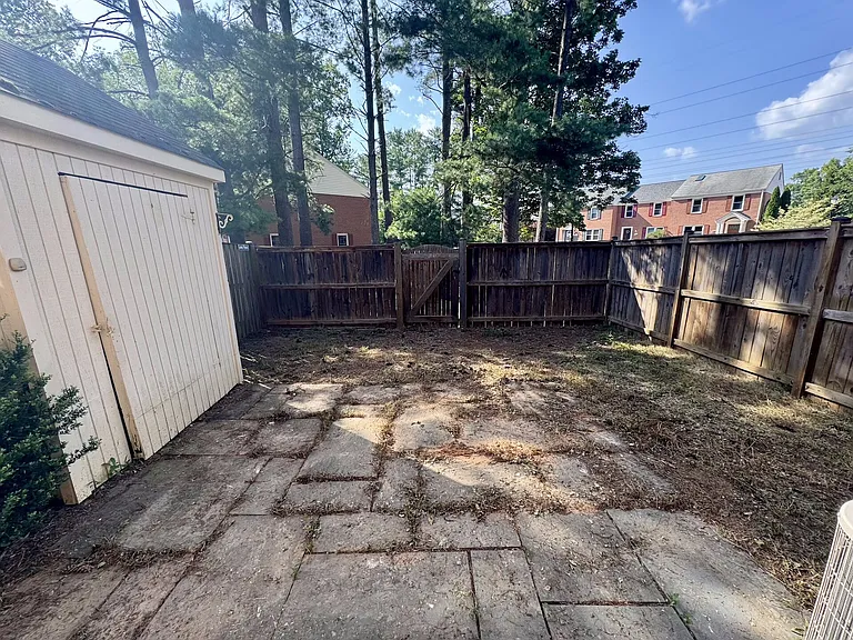 12146 Bentridge Pl — Photo 38