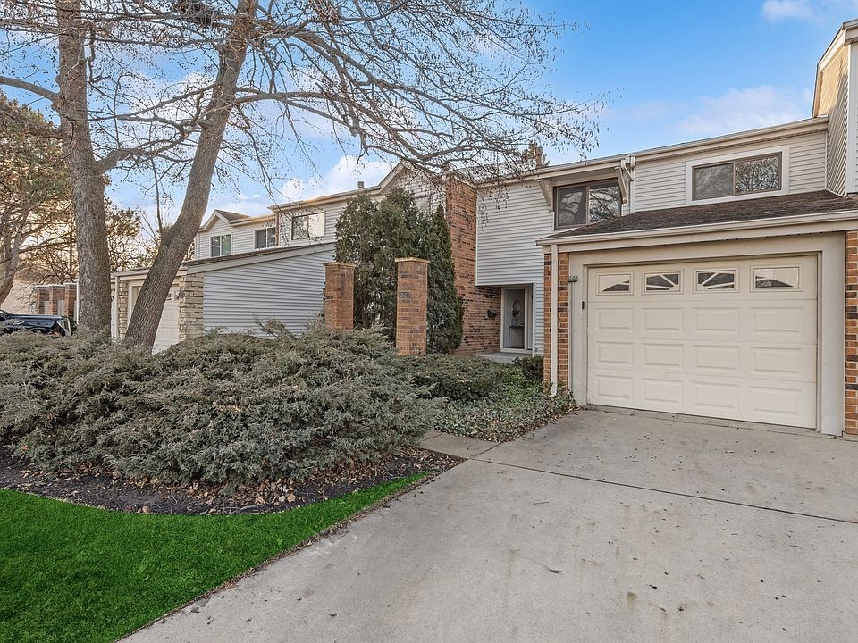 1st image of 262 W Wimbolton Dr