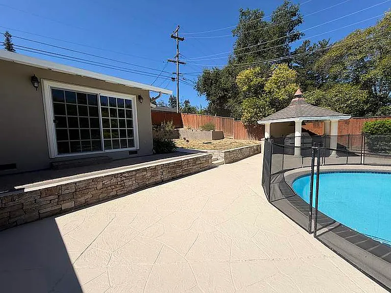 6815 Hampton Dr — Photo 31