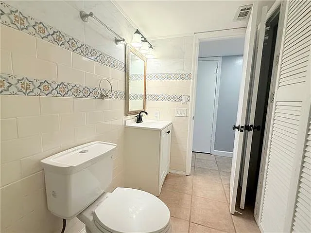 6320 Riverside Dr #233 — Photo 15