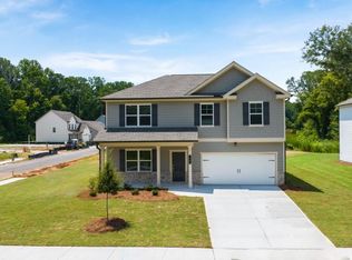 90 Red Dragon Dr, Jefferson, GA 30549