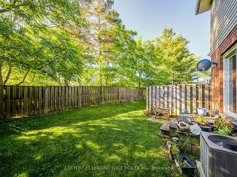 124 College St #9 — Photo 45