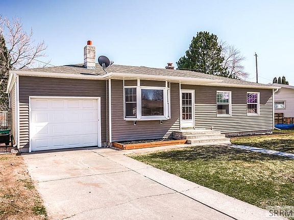 5th image of 485 Lincoln Dr