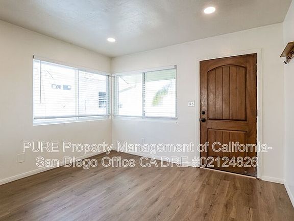 5th image of 4134 1/2 32nd St