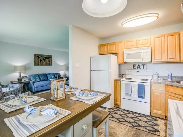 Eastampton Gardens Apartment Homes