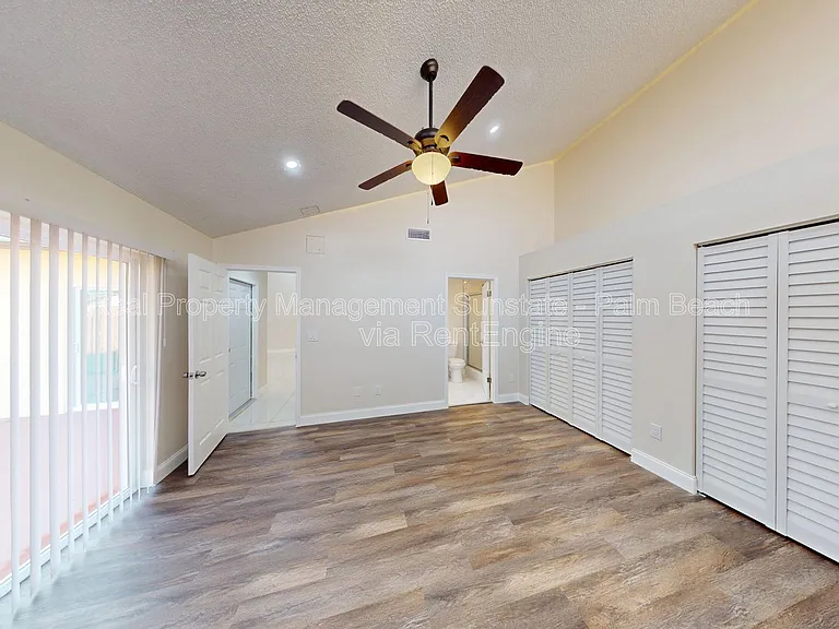 1080 Summit Place Cir #A — Photo 8