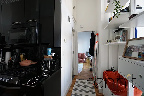 Rented by Rennit Inc. | media 17