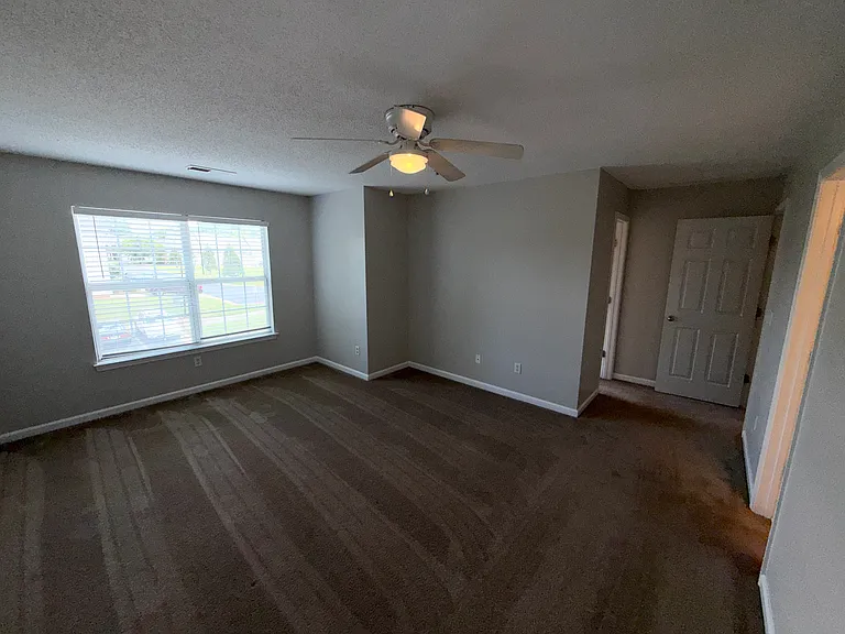 246 Azalea Cir — Photo 34
