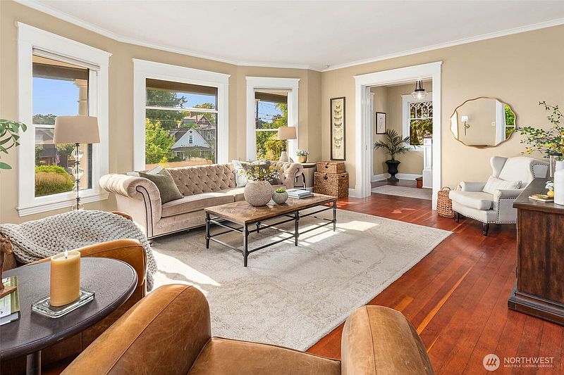 5th image of 317 Avenue B