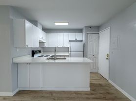 3660 Whitman Avenue North - 2