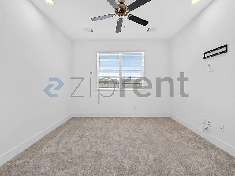 2802 Addison Park Ln — Photo 23
