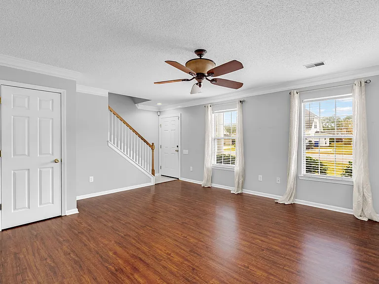 4887 Habersham Ln — Photo 3