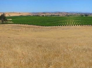 3725 Gruenhagen Flt, Shandon, CA 93461