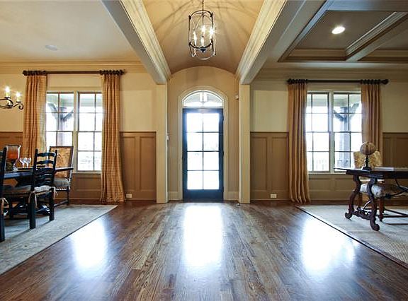 2nd image of 1559 Westhaven Boulevard Lot #1325