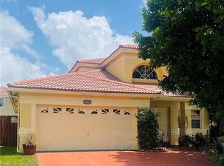 3178 NW 72nd Ave, Pompano Beach, FL 33063